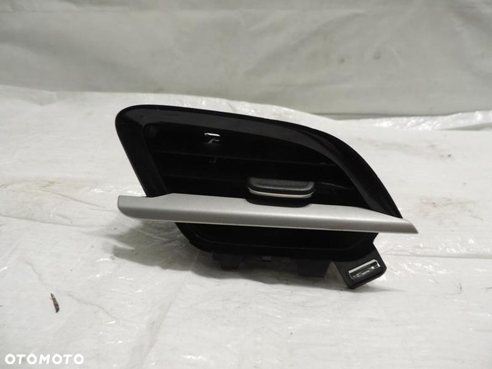 Opel CORSA F KRATKA NAWIEWU PRAWA 39198543 - 1