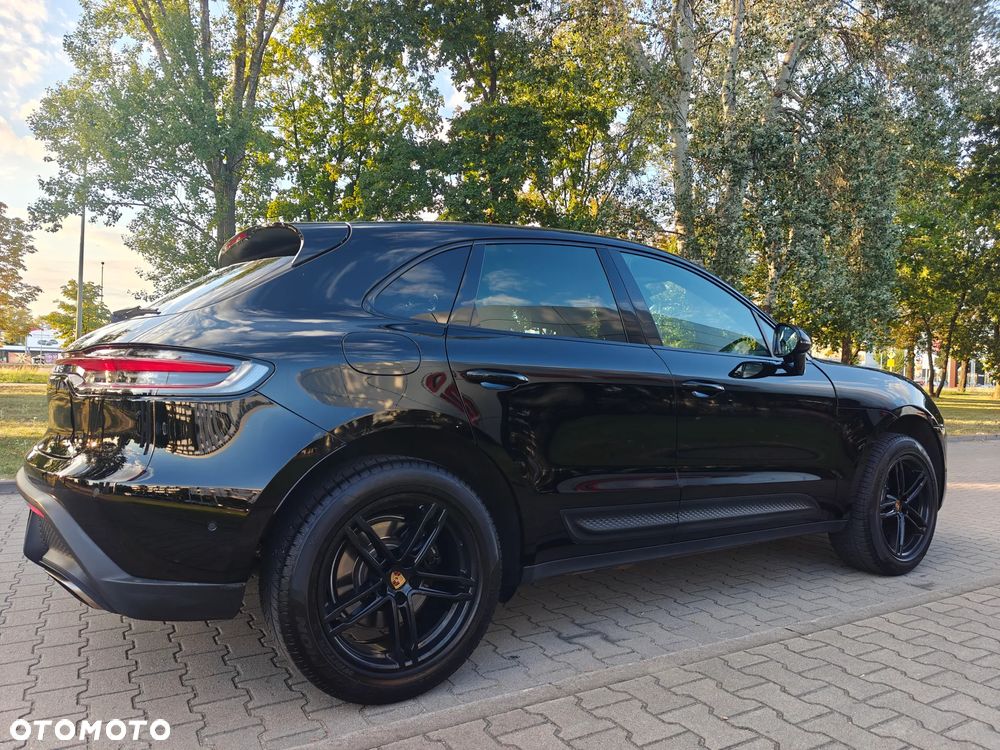 Porsche Macan - 18