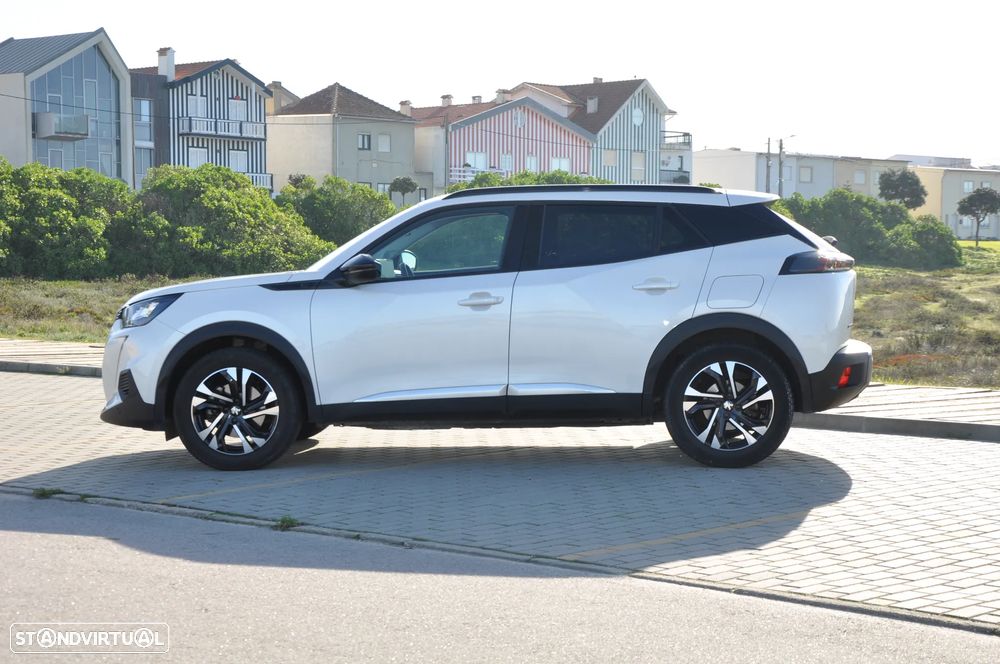 Peugeot e-2008 50 kWh Allure Pack - 37