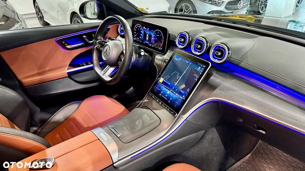 Mercedes-Benz Klasa C 220 d mHEV 4-Matic AMG - 28