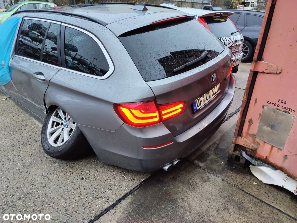 BMW Seria 5 520d BluePerformance - 23