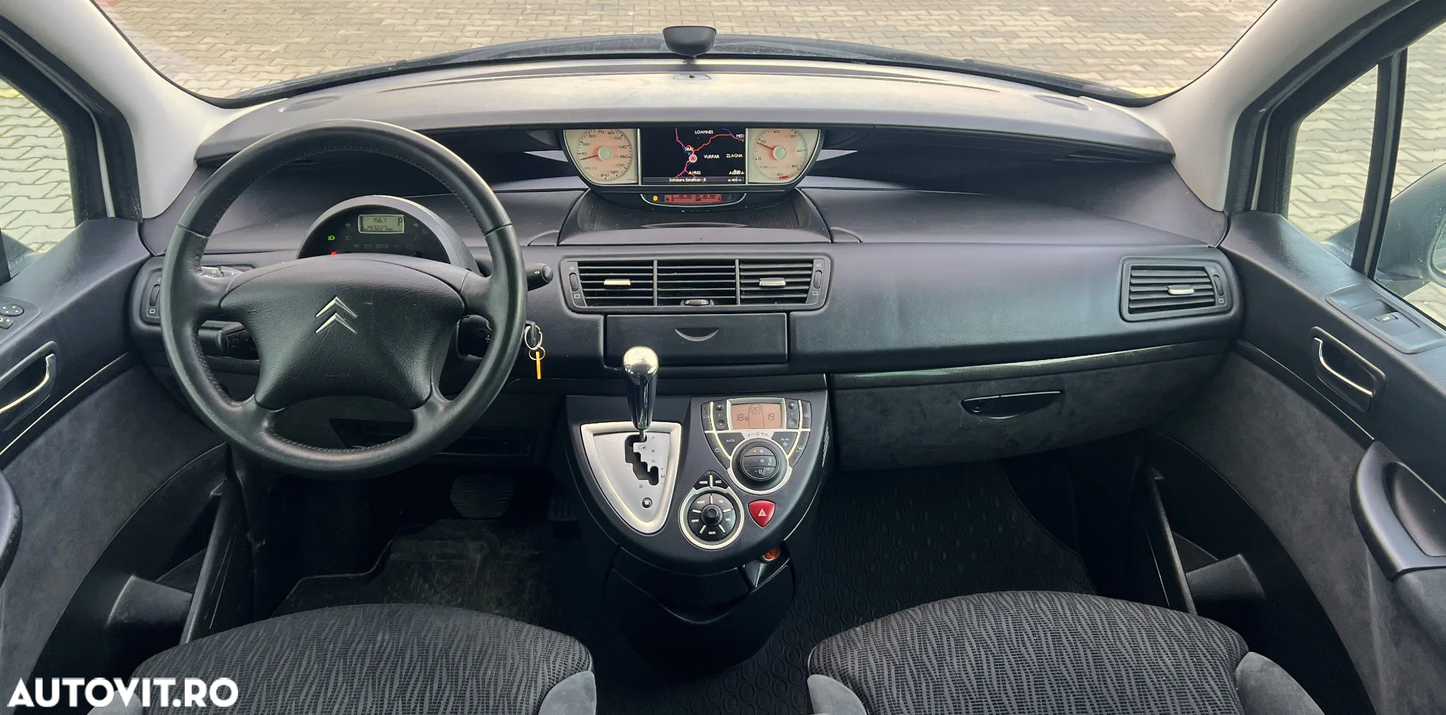 Citroën C8 HDi 165 Aut. Exclusive - 8