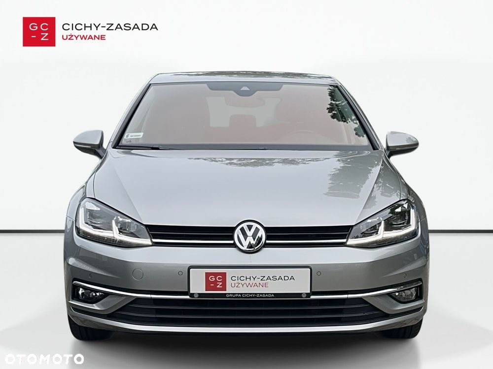 Volkswagen Golf - 2
