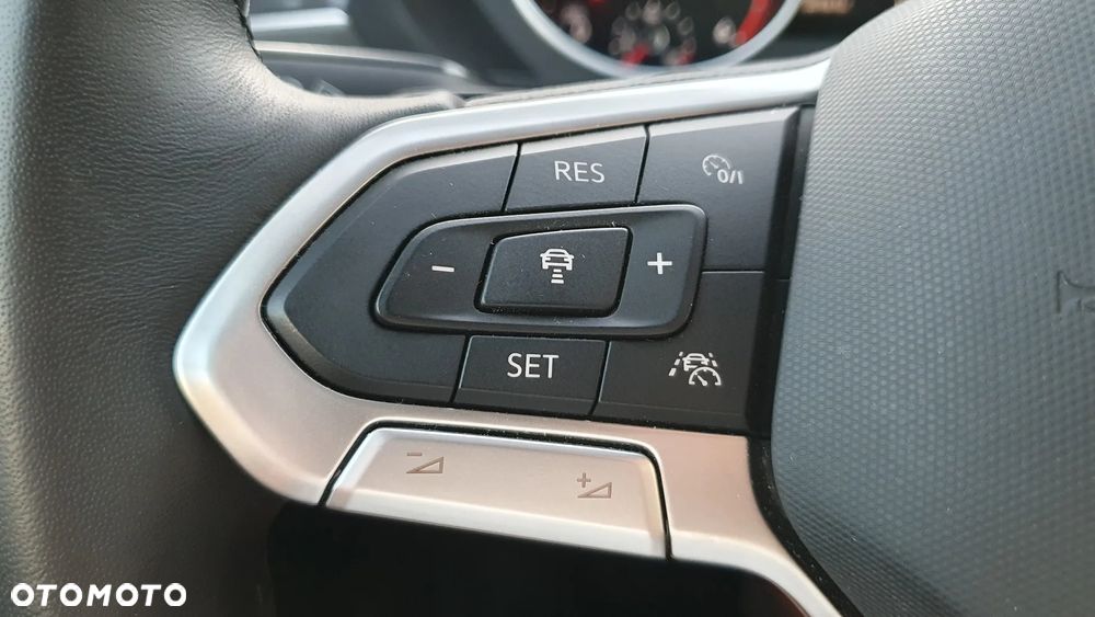 Volkswagen Tiguan 2.0 TDI SCR Life DSG - 18