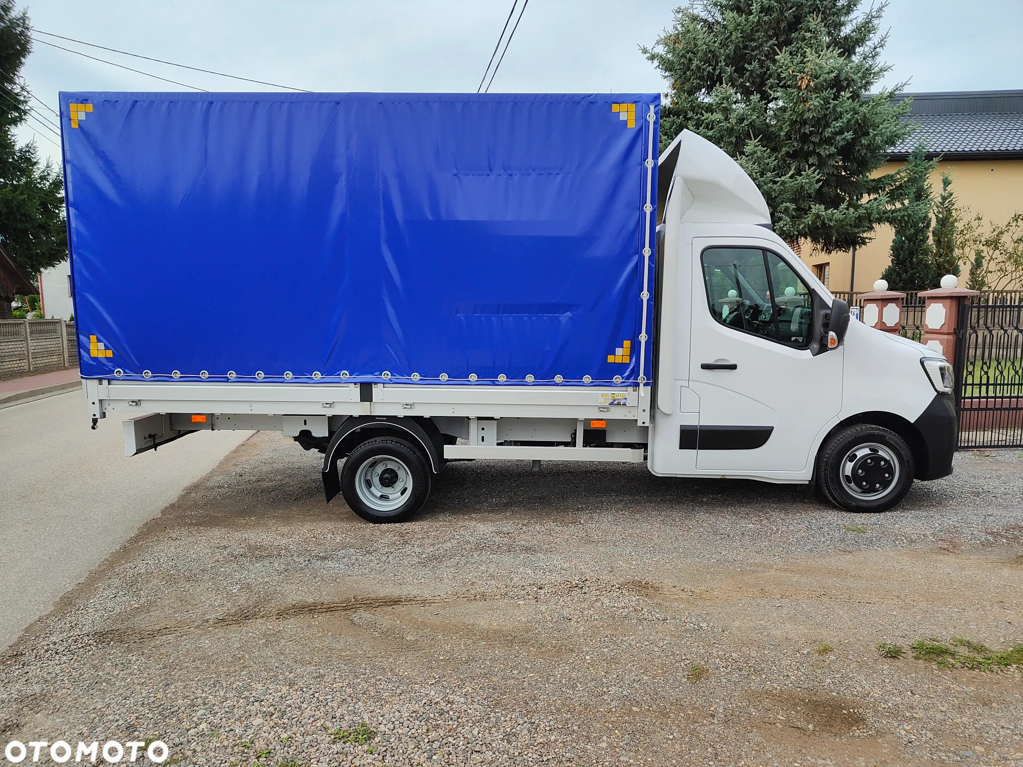 Renault Master 2.3 DCI 135KM** BLIŹNIAK** Skrzynka-Plandeka** PAKA 8-EuroPalet +1xFIRANKA** POLSKI SALON** 197 tyś KM** DMC do 3.5T kat.B** - 6