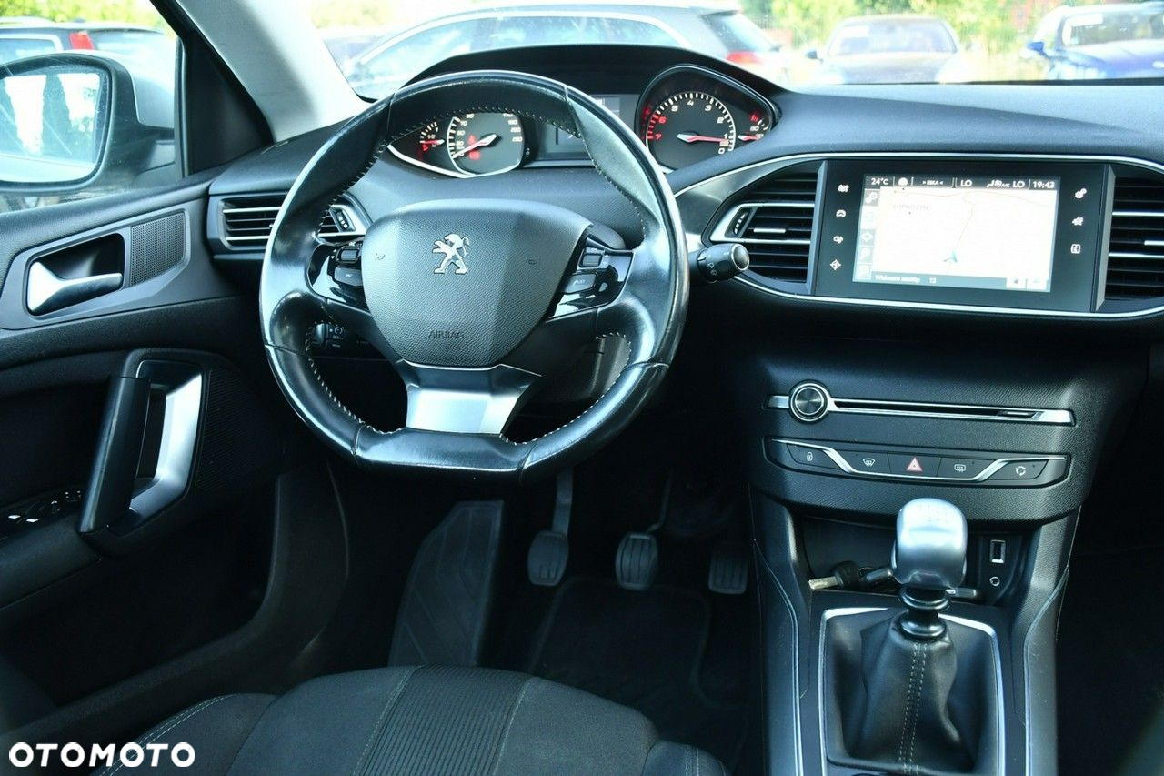 Peugeot 308 - 36