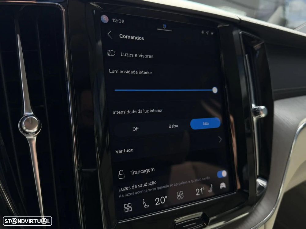 Volvo XC 60 2.0 T6 PHEV Ultimate Dark AWD - 51