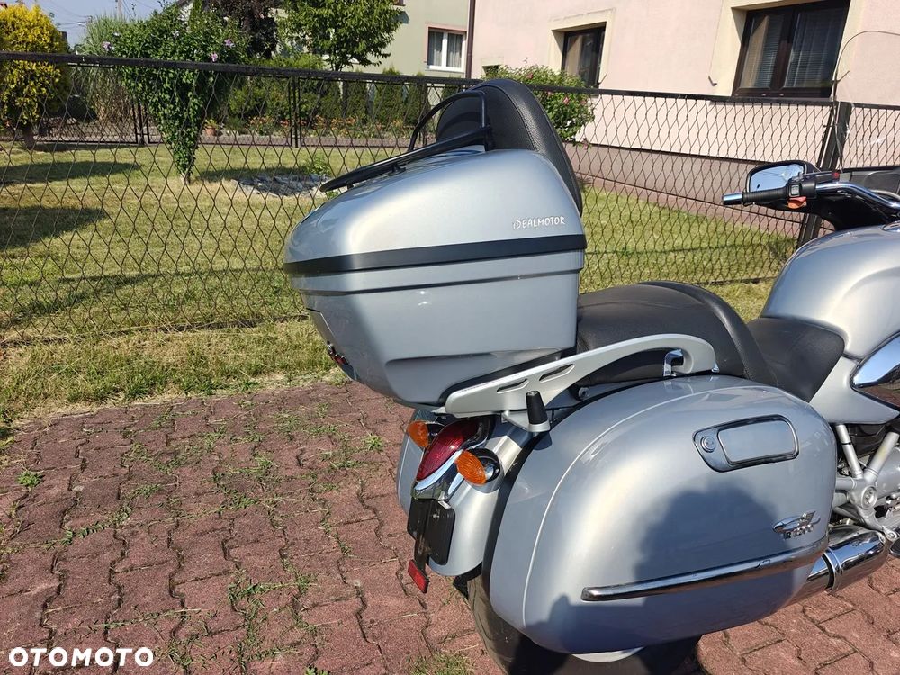 BMW R - 7