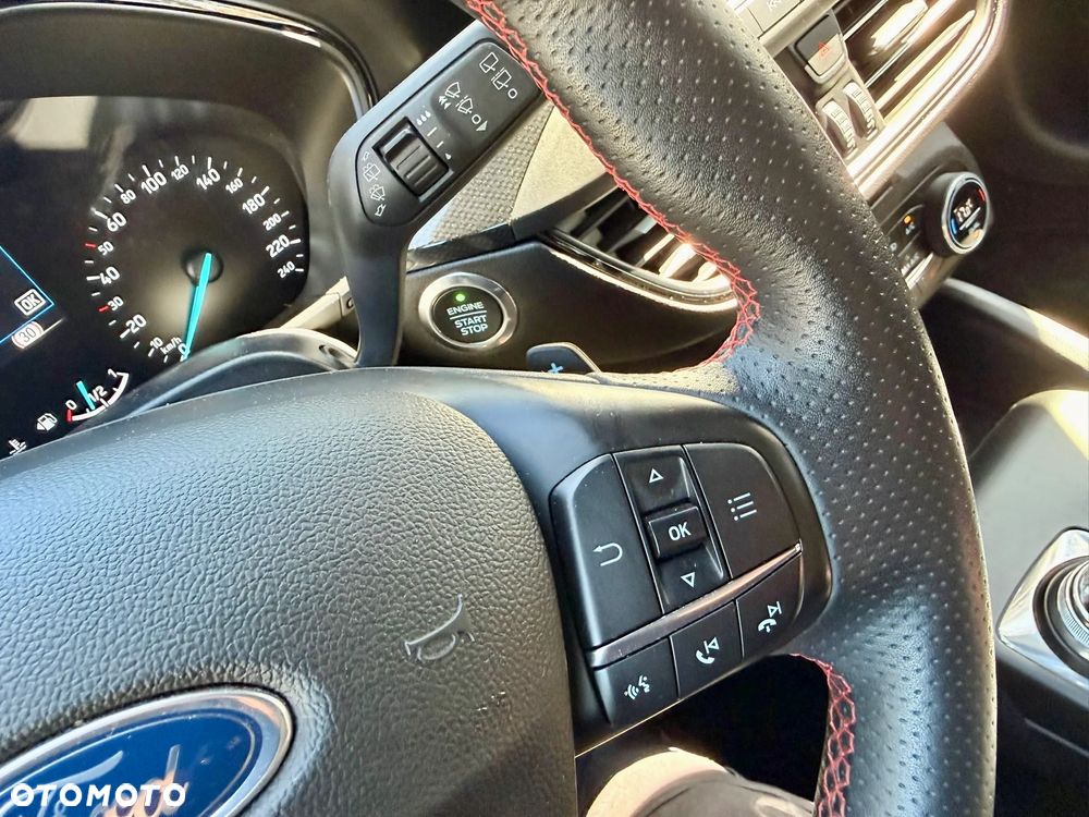 Ford Focus 1.0 EcoBoost ST-Line ASS PowerShift - 17