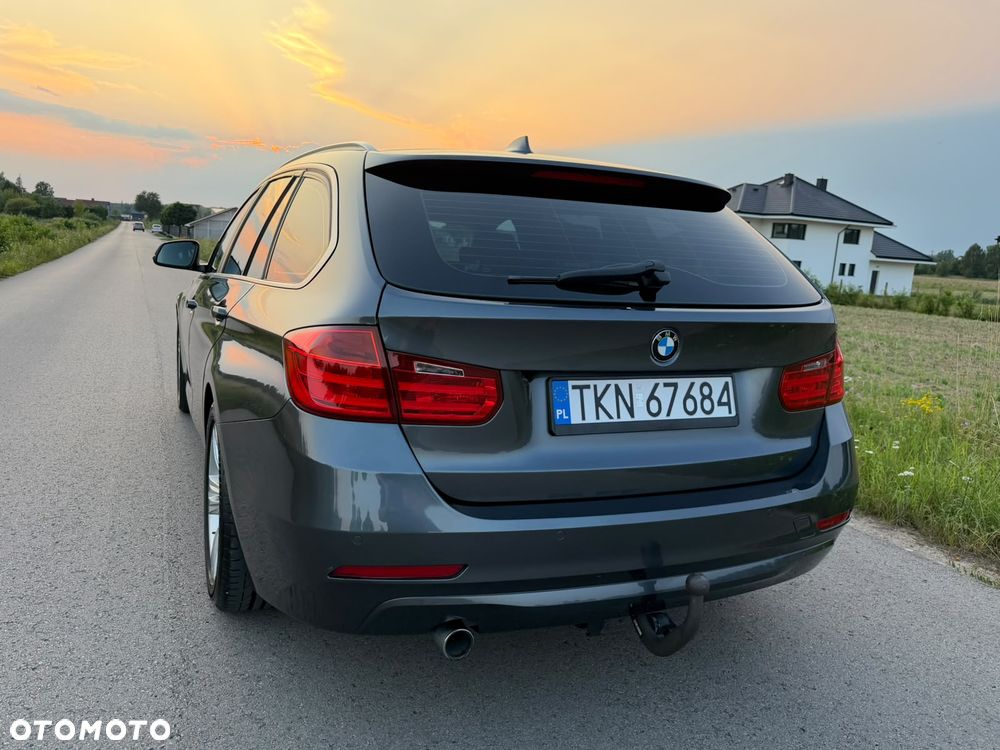 BMW Seria 3 320d Luxury Line - 10