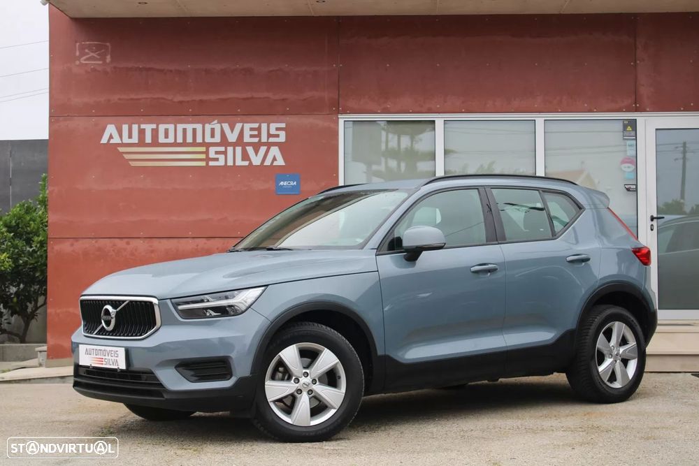 Volvo XC 40 2.0 D3 Momentum Geartronic - 3