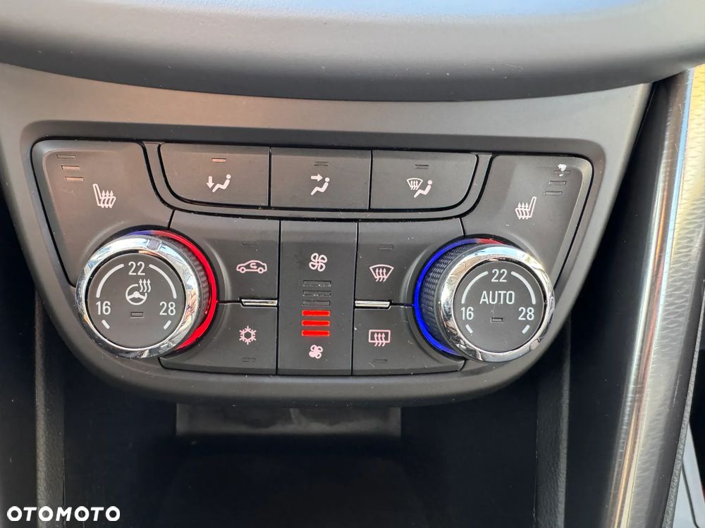 Opel Zafira 2.0 CDTI Cosmo - 29