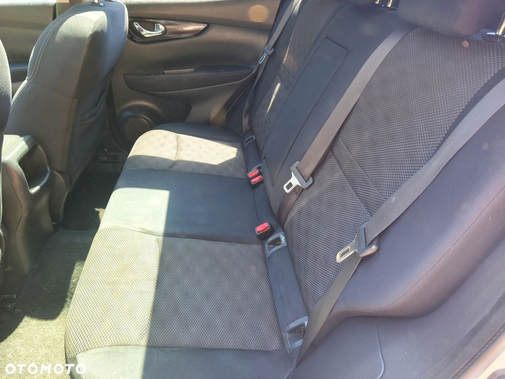 Nissan Qashqai 1.5 dCi N-Connecta - 14
