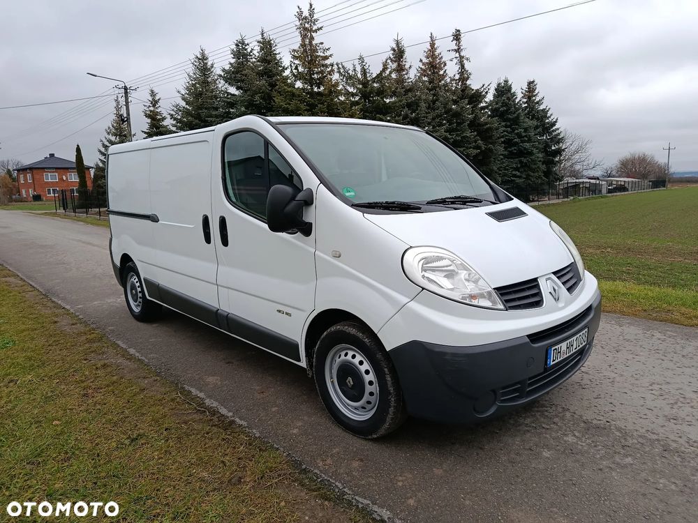 Renault Trafic - 2