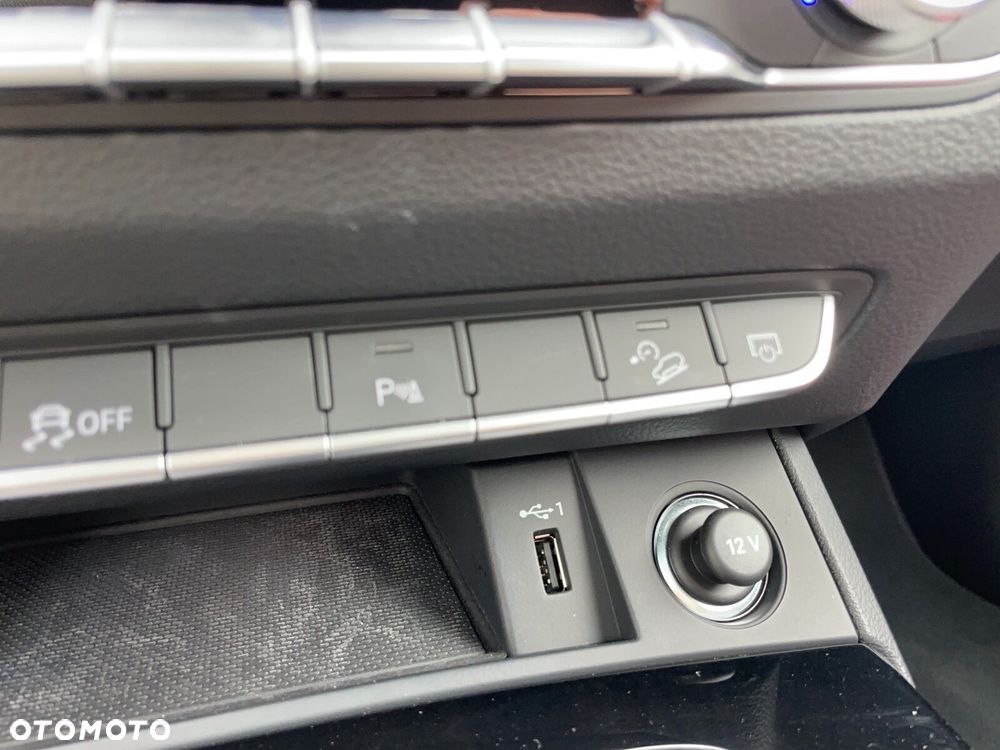 Audi Q5 Sportback 40 TDI mHEV Quattro S Line S tronic - 11