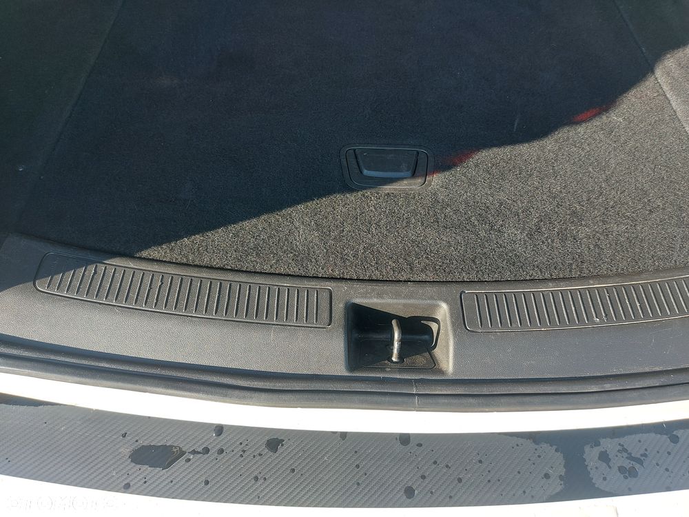 Opel Insignia 2.0 CDTI - 16