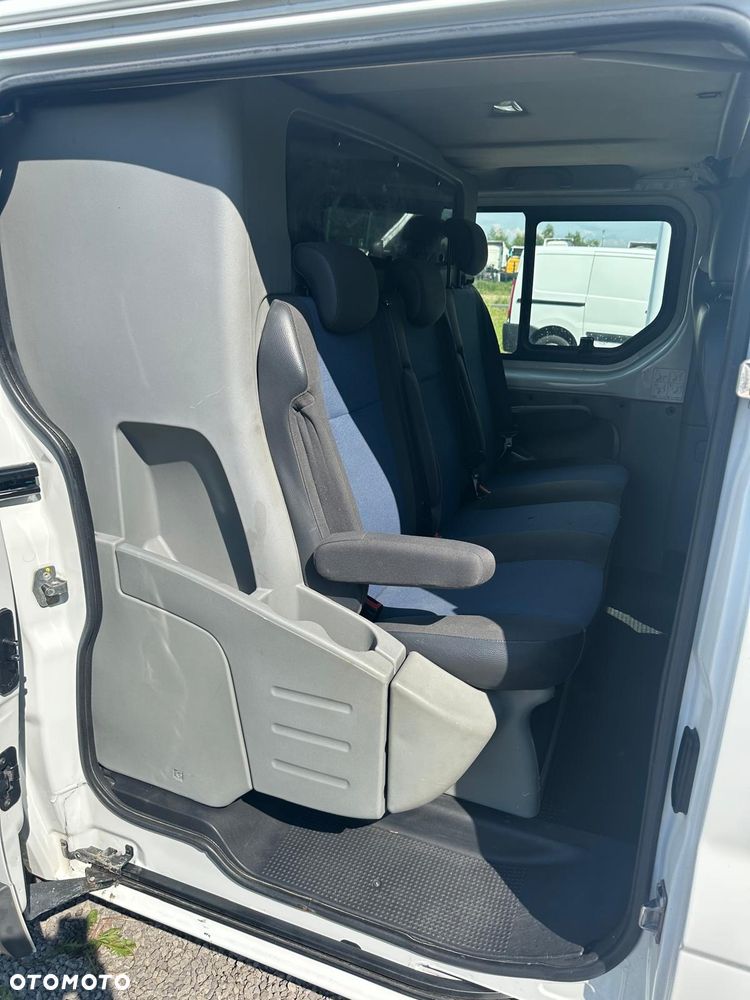 Renault Trafic L1H1 7-os. Brygadówka - 11