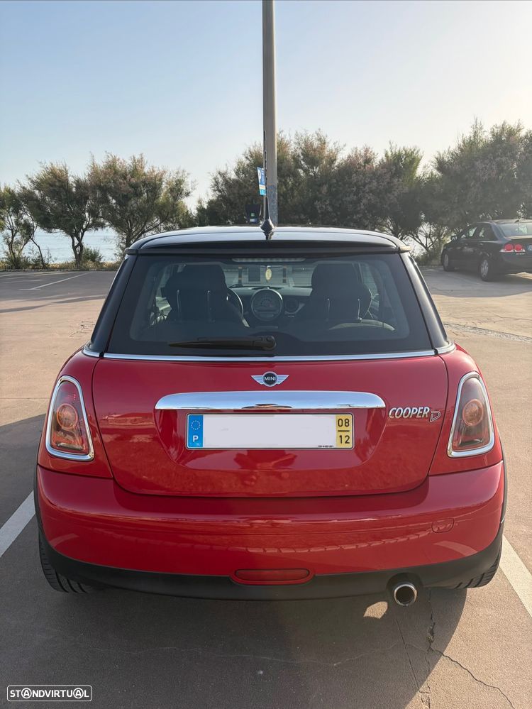 MINI 3 Portas Cooper D - 4