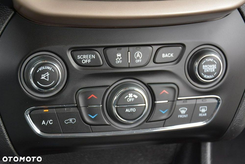 Jeep Cherokee 2.0 Multijet Active Drive I Automatik Limited - 30