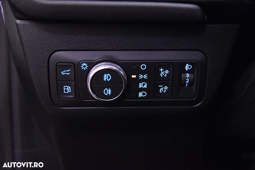 Ford Kuga - 14
