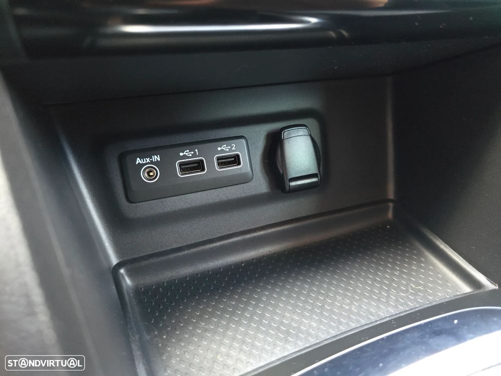Renault Mégane 1.3 TCe Limited - 19