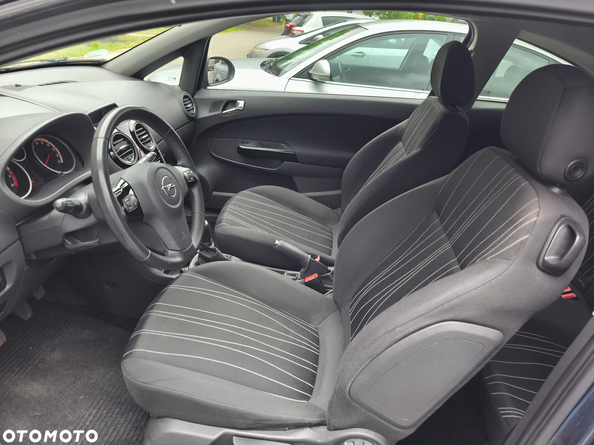 Opel Corsa 1.2 16V EcoFLEX Edition 111 Jahre - 10