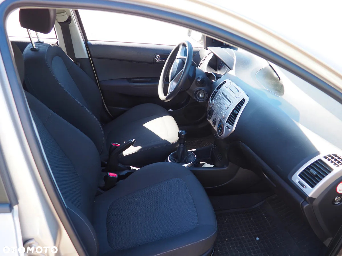 Hyundai i20 - 7