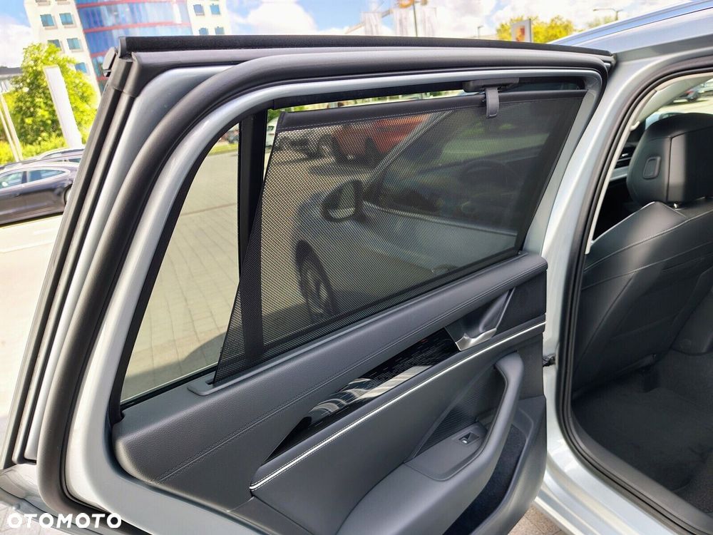 Volkswagen Passat Variant - 23