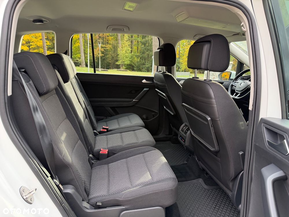 Volkswagen Touran 2.0 TDI BMT Comfortline DSG - 25