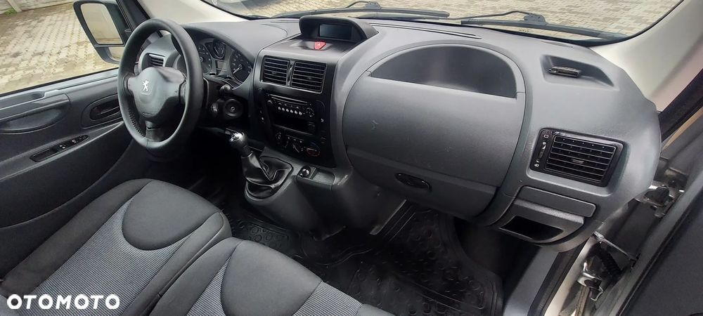 Peugeot Expert - 16