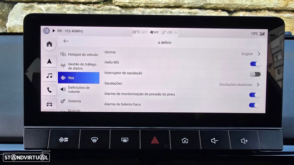 MG MG4 64 kWh Luxury - 32