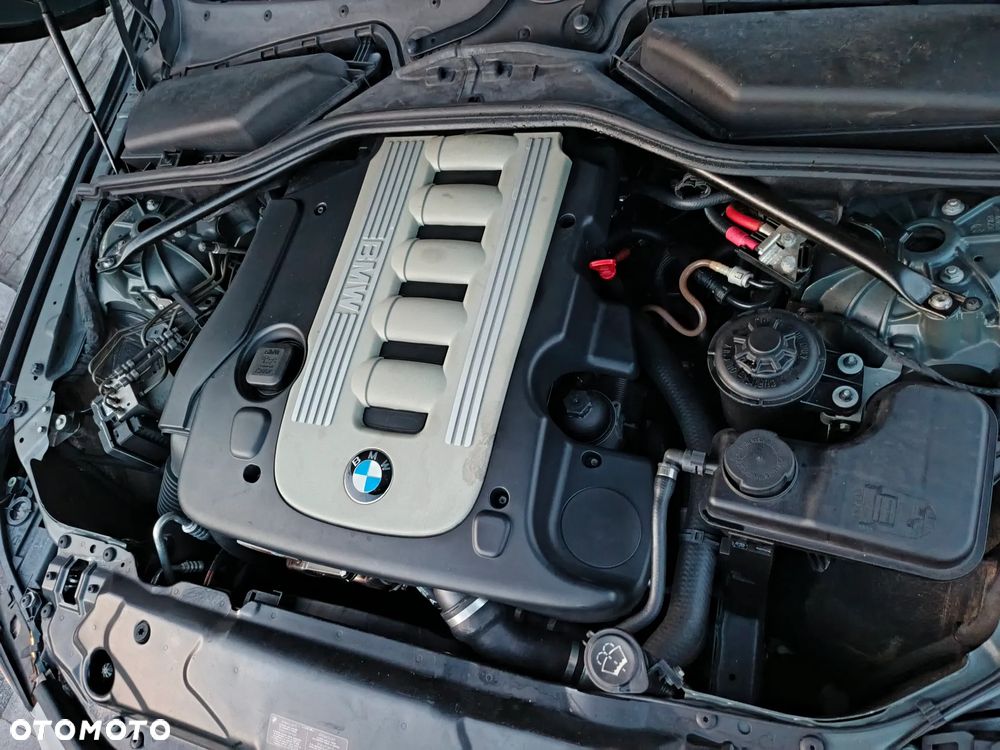 BMW Seria 5 - 25