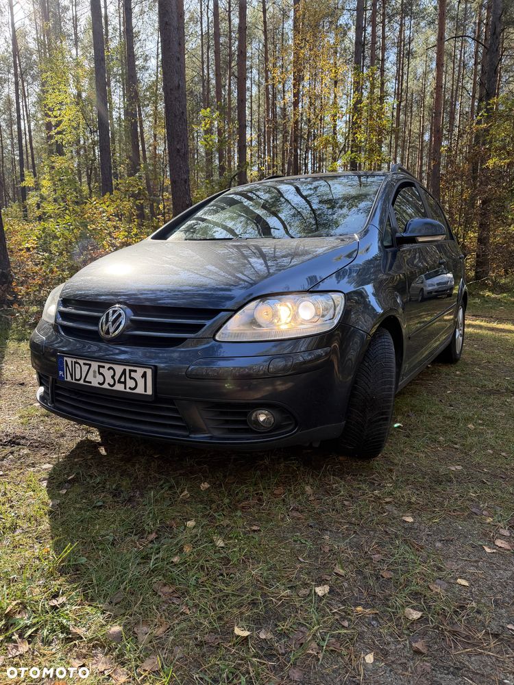 Volkswagen Golf Plus - 10