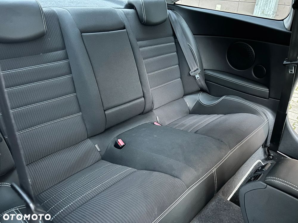 Renault Laguna 2.0 dCi Monaco GP Euro5 - 10