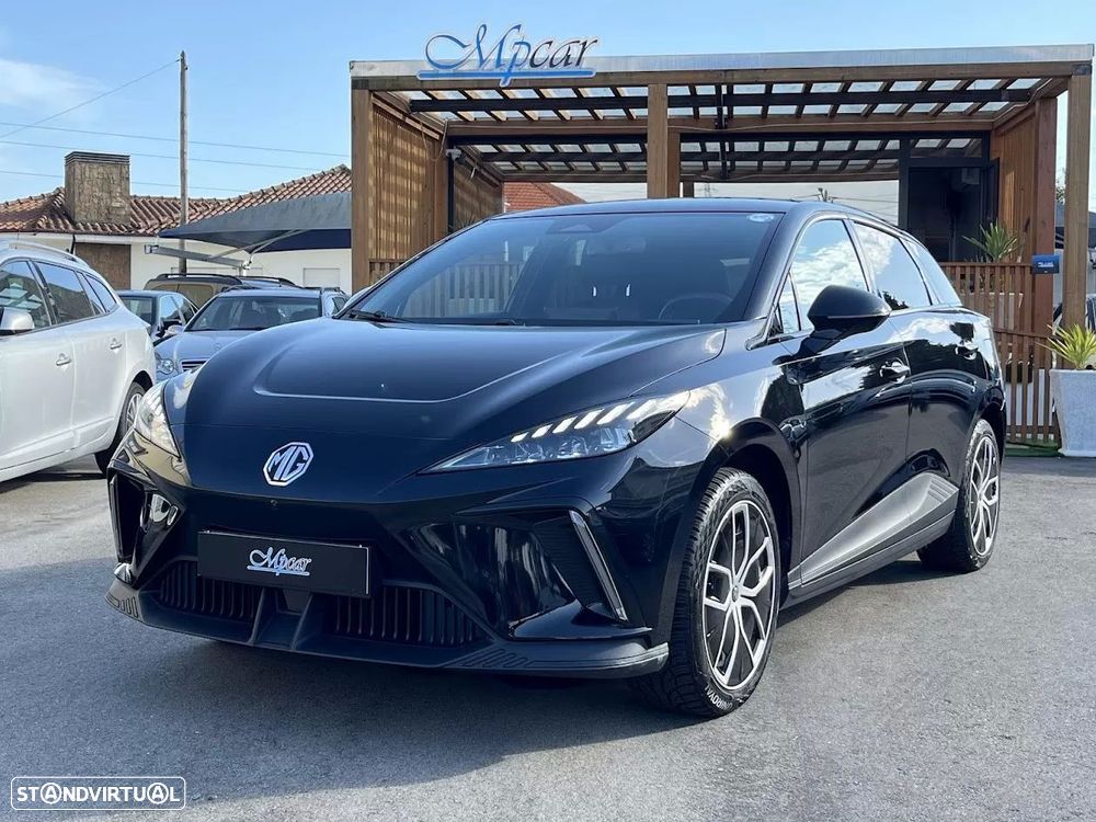 MG MG4 64 kWh Luxury - 1