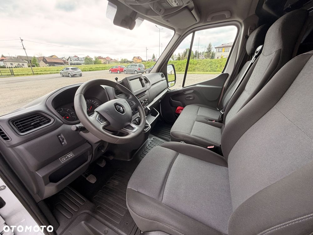 Renault Master L2H2  2.3 136KM - 10
