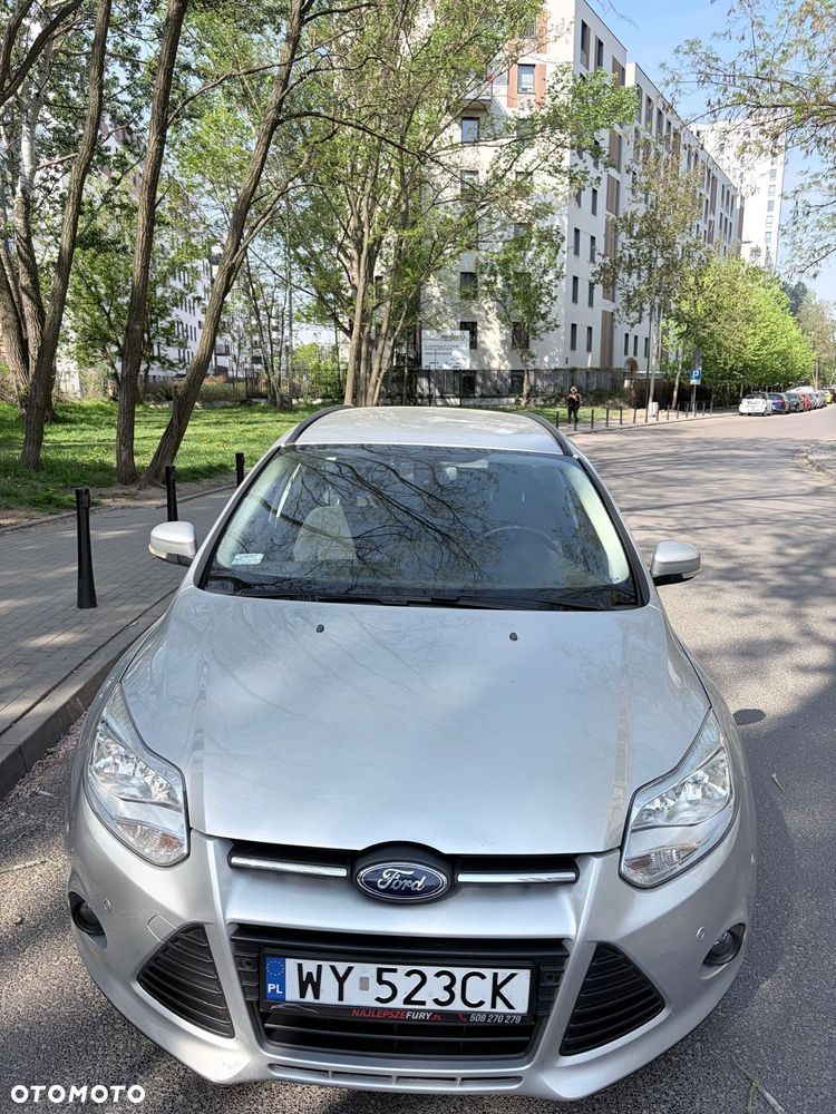 Ford Focus 1.6 TDCi DPF Start-Stopp-System SYNC Edition - 12