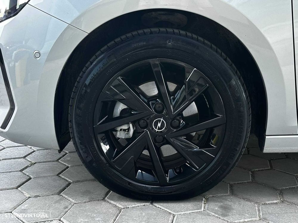 Opel Corsa 1.2 T Hybrid GS eDCT - 19