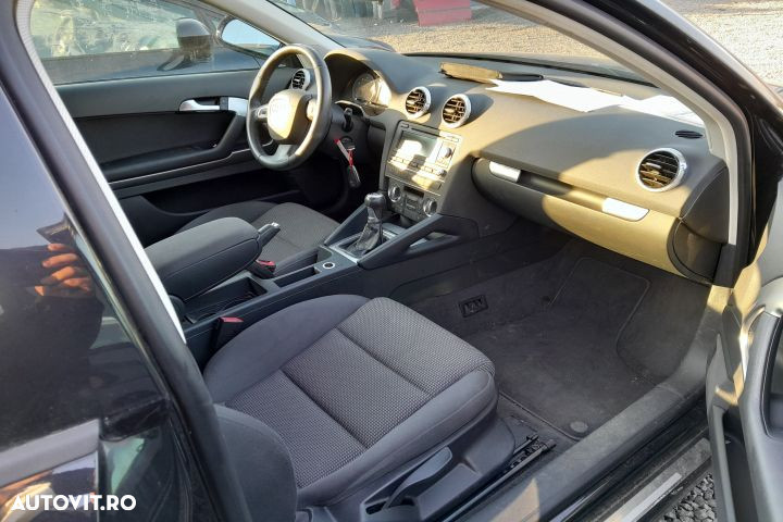 Dezmembrez Audi A3 8P/8PA [2th facelift] [2008 - 2013] Hatchback 3-us - 6
