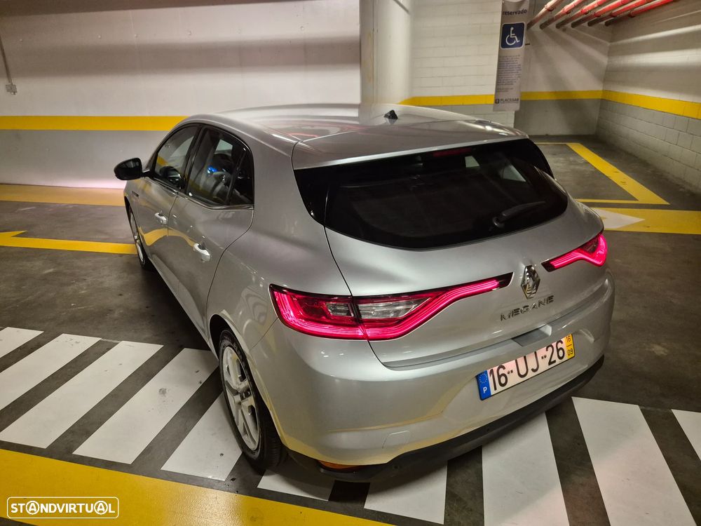 Renault Mégane - 16