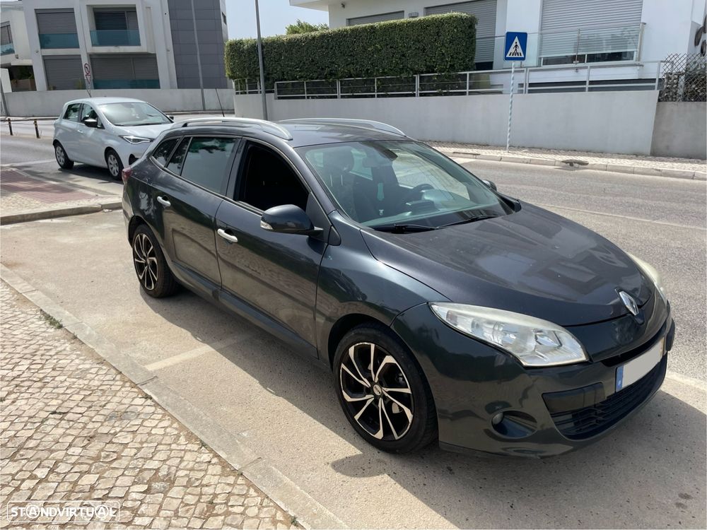 Renault Mégane Sport Tourer 1.5 dCi Dynamique - 1