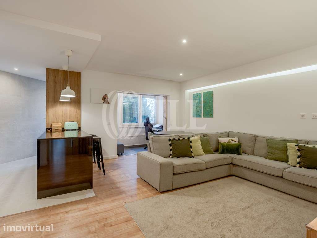 Apartamento T2 remodelado, no Murtal, em Cascais - Grande imagem: 2/27