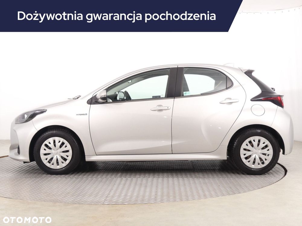 Toyota Yaris - 4
