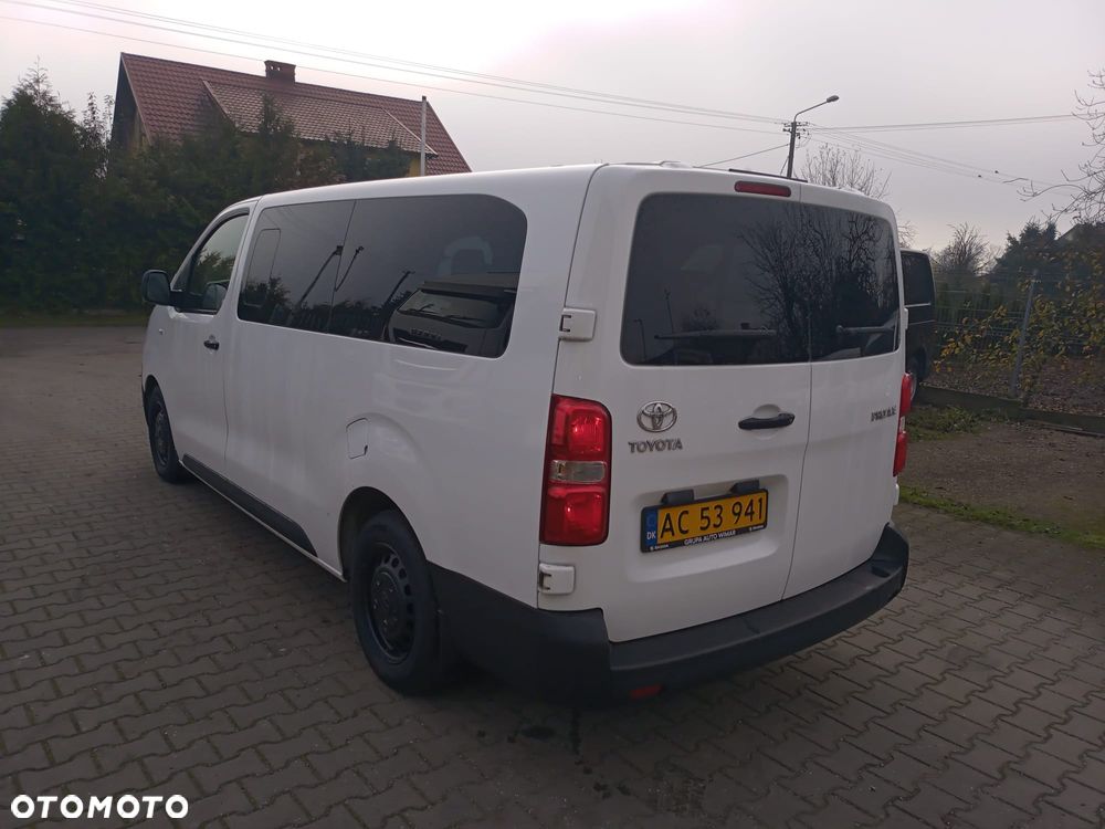 Toyota Proace Verso 1,5-l-D-4D L2 (8-Si.) Family - 8