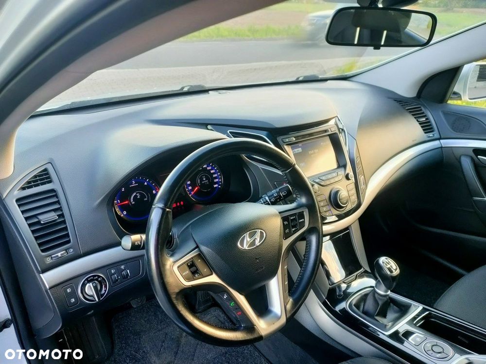 Hyundai i40 - 10