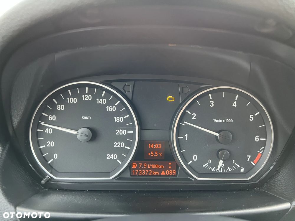 BMW Seria 1 116i - 19