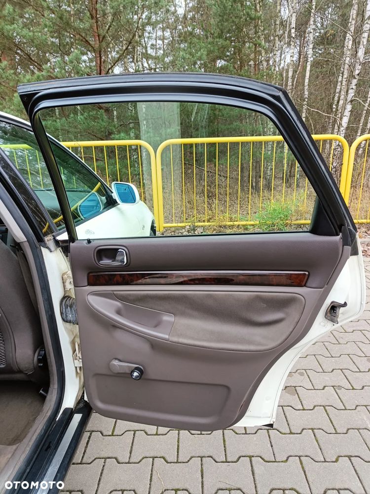 Audi A4 Limousine - 34