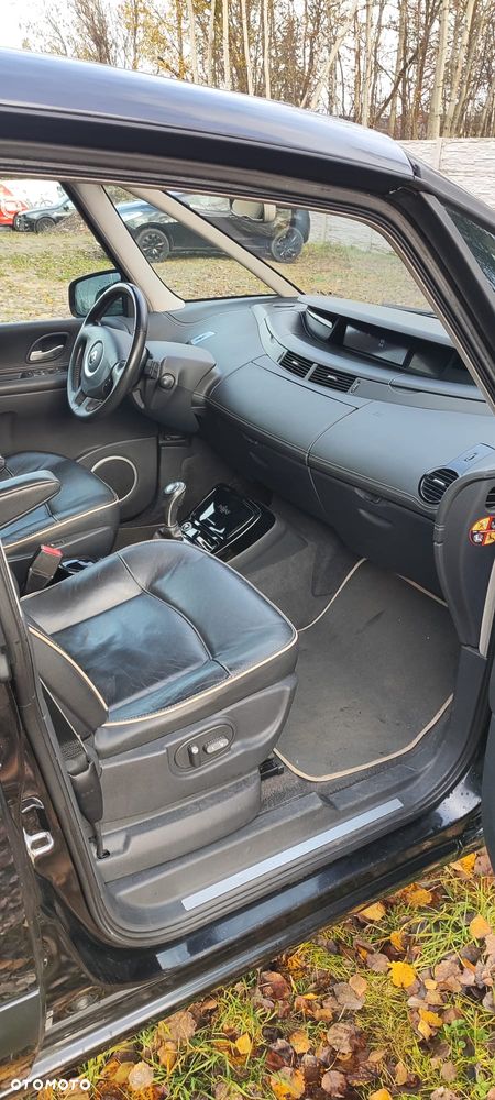 Renault Espace 2.0 dCi Initiale - 16