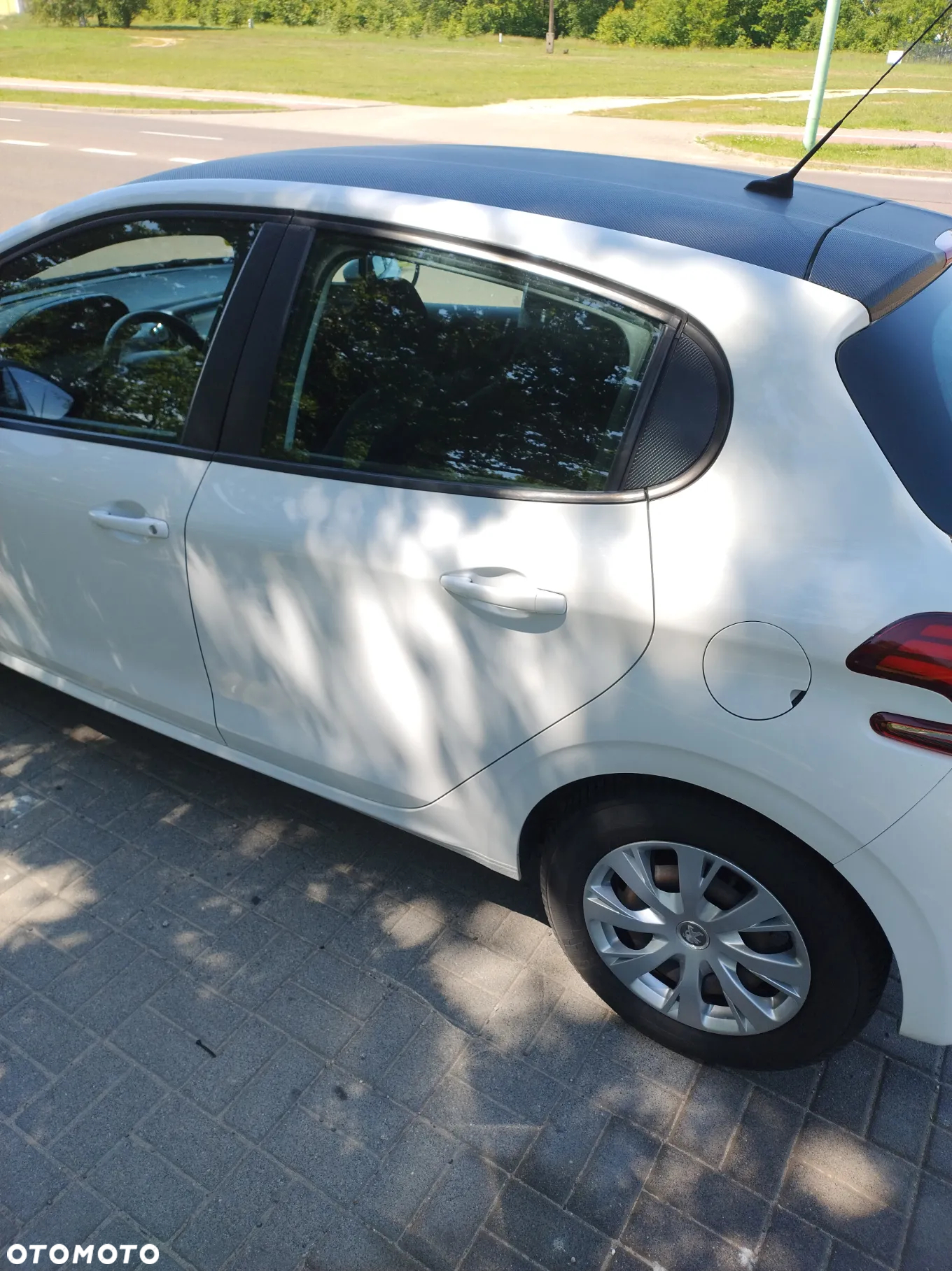 Peugeot 208 1.6 BlueHDi Active - 5