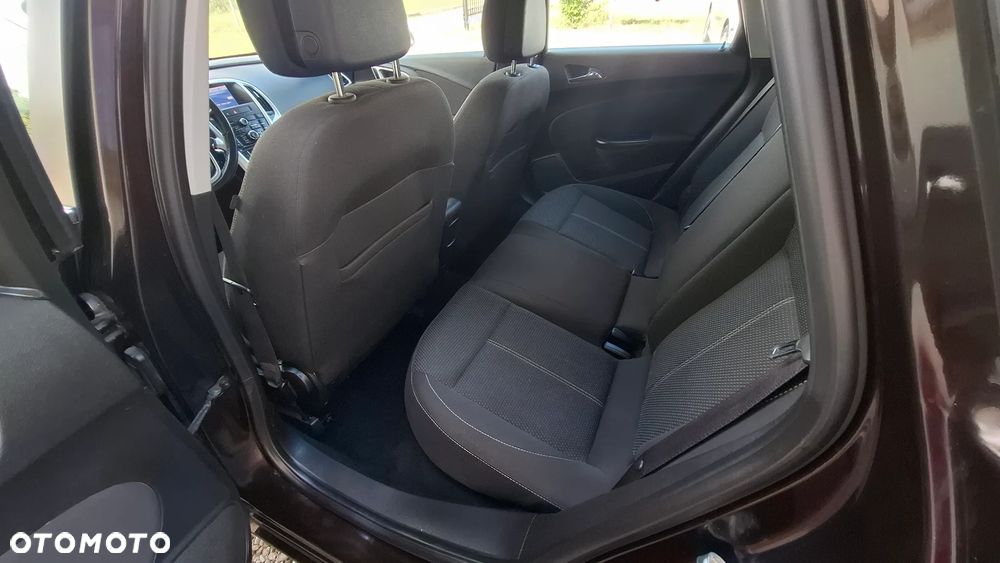 Opel Astra 1.4 T Cosmo S&S - 22